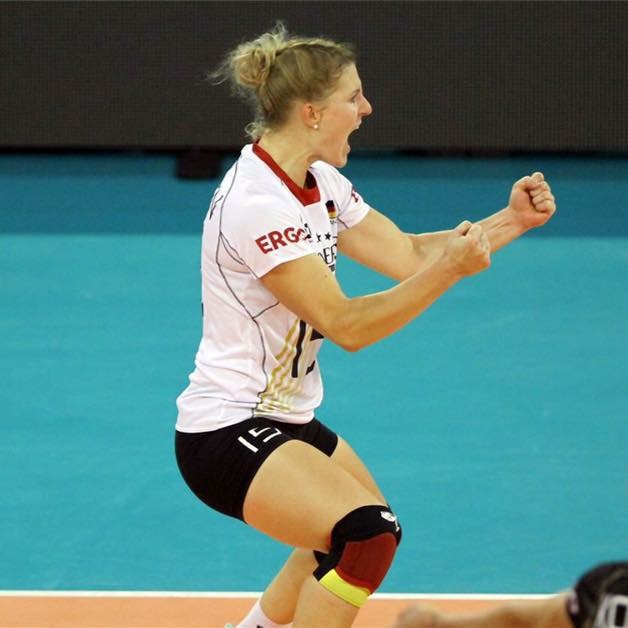 Lisa Thomsen mit der deutschen Volleyball-Nationalmannschaft bei den European Games Baku 2015